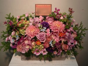 ボックスフラワー　秋・ピンク（開店御祝）