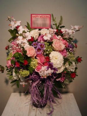 結婚御祝　アレンジメント　渋谷区恵比寿　フリーアナウンサー
