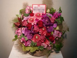 渡辺いっけい様宛の楽屋花。東京グローブ座。