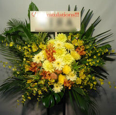 9月から11月間のスタンド花を何点か