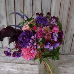 花束も