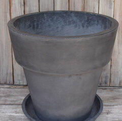 マットブラックの渋い植木鉢（大）
