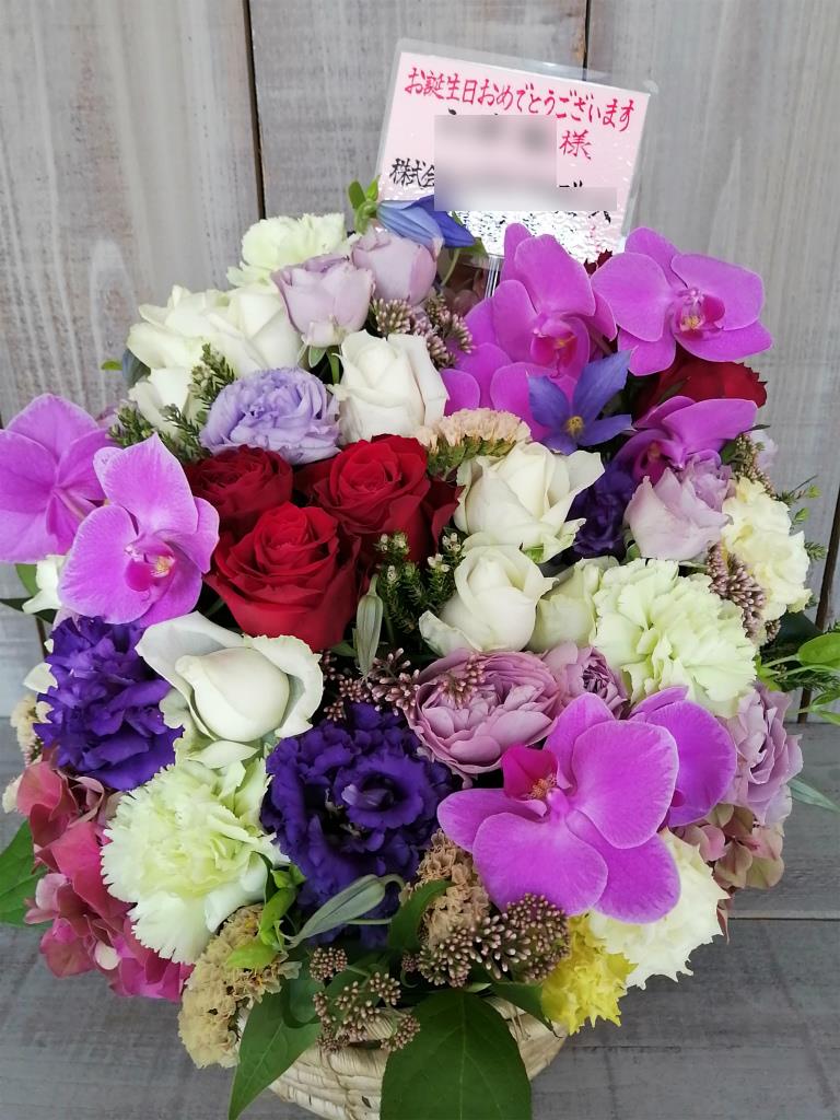 誕生日御祝のアレンジメントなど