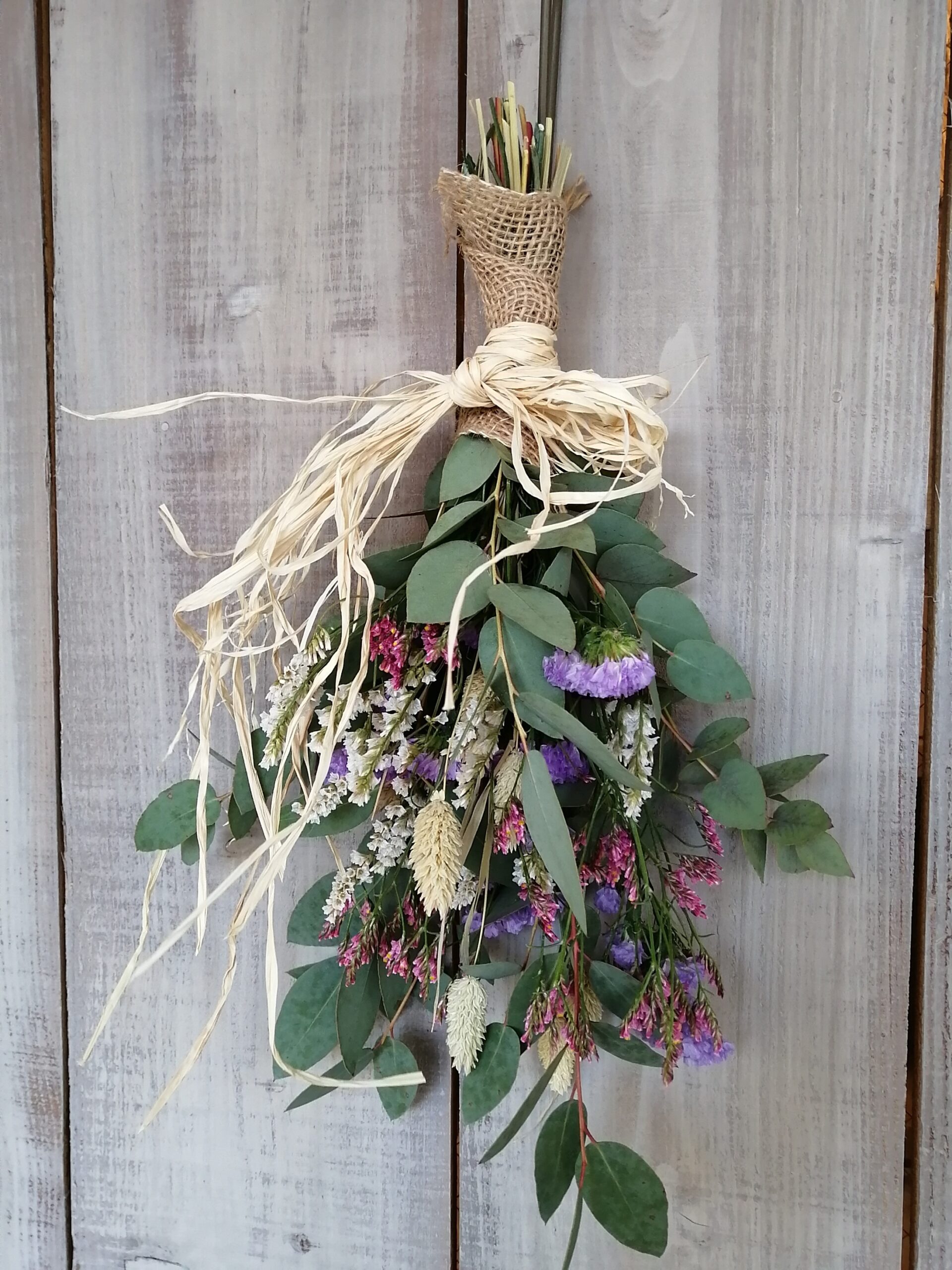 世田谷区池尻にお届けしたスワッグ