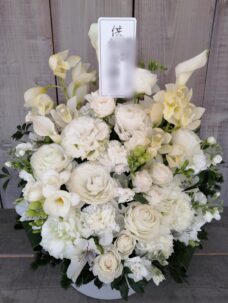 品川区にお届けしたお悔みのアレンジメント＠品川区