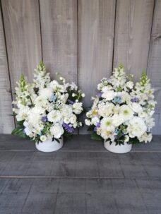 自宅葬（ペット）の1対の供花アレンジメント＠世田谷区