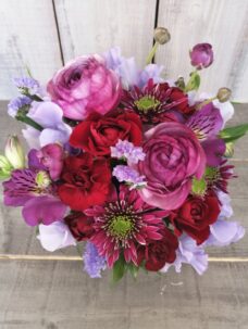 目黒区目黒本町にお届けした誕生日御祝いのアレンジメント＠目黒区