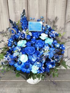 誕生日御祝いにお届けしたアレンジメントフラワー＠渋谷区