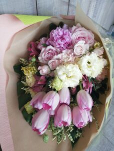 春限定、チューリップの花束＠文京区