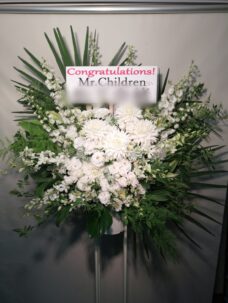 日産スタジアムにお届けのスタンド花＠横浜市