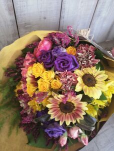 ヒマワリを使用した男性用花束＠千代田区