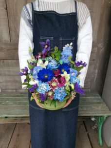 中目黒駅近郊、開店御祝いのアレンジメント＠目黒区