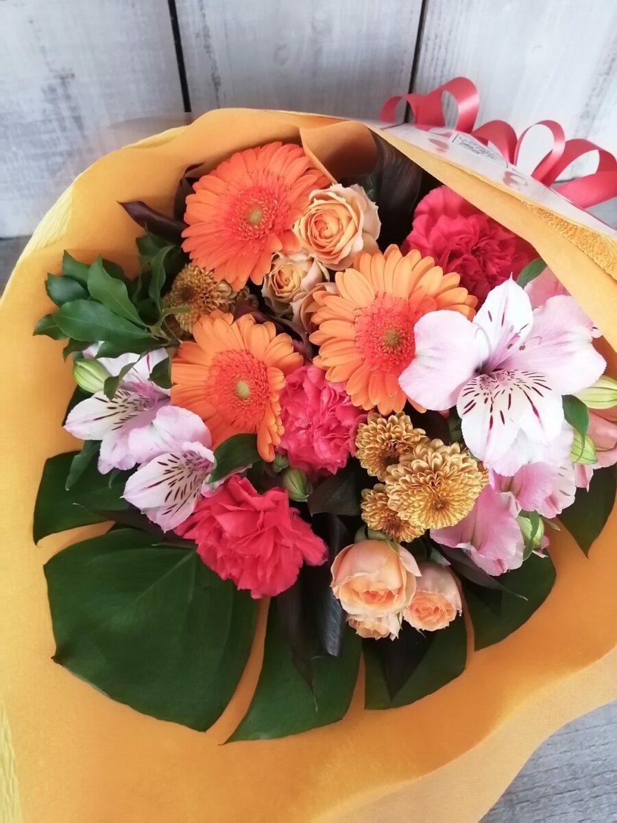 オレンジ系花束