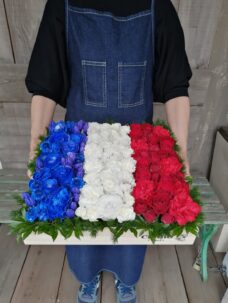 フランス料理店の開店御祝いにお届けの花