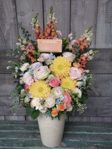 千代田区外神田にお届けしたアレンジメントフラワー