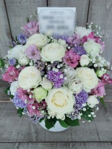 山形県　村山市民会館の朗読劇にお届けした楽屋花