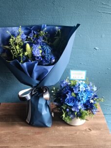 スタジオ246（川崎市）にお届けしたCM撮影用の手渡し花束と楽屋花